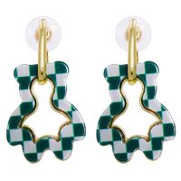 Nouveau Coréen Mignon Dessin Animé Ours Vert Blanc Boucles D&#39;oreilles À Carreaux Boucles D&#39;oreilles Acryliques Bijoux D&#39;oreille main image 1