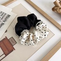 Autumn And Winter Head Rope Black And White Wave Dot Stitching Pearl Hair Ring Korean Satin Bow Hair Ring sku image 4