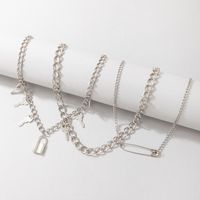 Europäische Und Amerikanische Neue Kreative Mode-schlüsselverriegelungsstift-anhänger Mehrschichtige Halskette Weiblich main image 4
