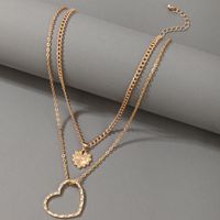 Mode Einfacher Schmuck Herzförmiger Hohler Buchstabe Herz Mehrschichtige Legierung Halskette main image 4
