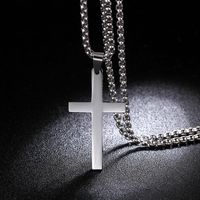 Collier Pendentif Croix En Acier Titane Pour Hommes main image 4