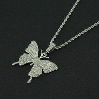 Simple Trendy Full Diamond Butterfly Pendant Necklace main image 5