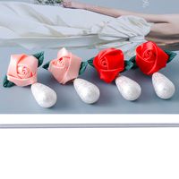 Retro Fashion Simple Rose Water Drop Pearl Earrings main image 5