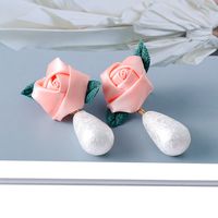 Retro Fashion Simple Rose Water Drop Pearl Earrings main image 6