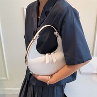 Personalized Crescent Handbag Textured Underarm Bag sku image 1