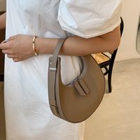 Personalized Crescent Handbag Textured Underarm Bag sku image 5