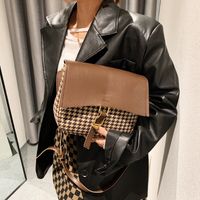 Autumn And Winter Fashion Houndstooth Texture Style Messenger Bag Wholesale sku image 3