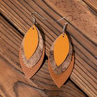 1 Pair Ethnic Style Leaves Pu Leather Drop Earrings sku image 1