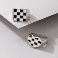 Simple Ring Black And White Checkerboard Two-piece Heart Geometric Ring Set main image 4