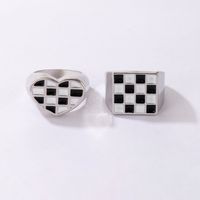 Simple Ring Black And White Checkerboard Two-piece Heart Geometric Ring Set main image 6