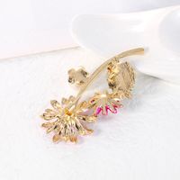 Korean New Pink Flower Brooch Creative Fashion Alloy Oil Drip Flower Brooch Wholesale main image 5