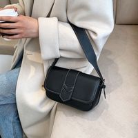 حقيبة صغيرة فائقة النار 2021 حقيبة جديدة عصرية أنثى حقيبة قطرية متعددة الاستخدامات ذات نسيج متقدم حقيبة مربعة صغيرة تحت الإبط main image 5