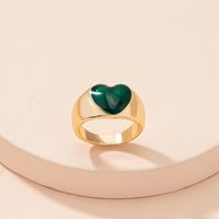 Emerald Retro Ring Design Sense Heart Ring Wholesale main image 3