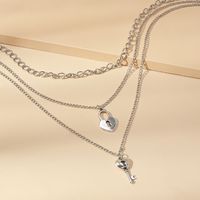 Mode Lange Quaste Schlüssel Liebesschloss Mehrschichtige Halskette main image 5