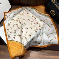 2021 Spring And Summer New Floral Print Pattern Silk Scarf Fashion Small Square Scarf main image 5