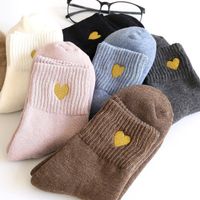 Autumn Winter New Silk Embroidery Love Socks Korean Wholesale main image 4