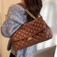 Lingge Chain Bag Large Capacity New Fashion Autumn And Winter One-shoulder Messenger Bag Stray Bag main image 3