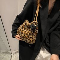 New Trendy Cute Plush Handbags Western Simple One-shoulder Diagonal main image 5