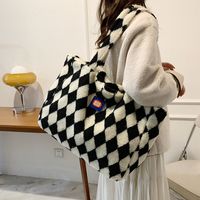 Bolso De Felpa De Cordero De Otoño E Invierno De Gran Capacidad, Nuevo Bolso De Hombro De Moda, Bolso De Mano Para Viajeros main image 5