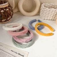 Autumn And Winter New Candy-colored Plush Headband main image 4