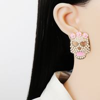 New Retro Pink Skull Earrings Inlaid Pearl Earrings main image 3