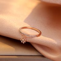 Simple Copper Inlaid Zircon Snowflake Ring New Creative Index Finger Ring Wholesale main image 5