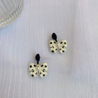 Cute Polka Dot Bow Stud Earrings Autumn And Winter New Earrings main image 4