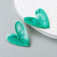 Mode Legierung Tropfen Öl Herzförmige Ohrringe Weibliche Neue Süßigkeiten Farbe Ohrringe main image 4