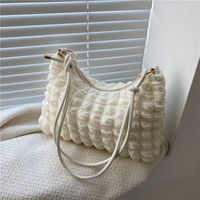 Fashion One-shoulder Underarm Bag Autumn And Winter Texture Fabric Bag main image 1