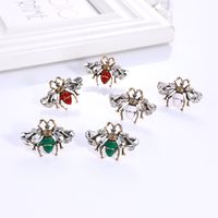 New Creative Insect Personality Alloy Painting Oil Diamond Bee Earrings Wholesale main image 1