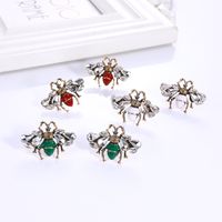 New Creative Insect Personality Alloy Painting Oil Diamond Bee Earrings Wholesale main image 2
