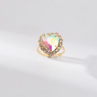 New Fashion Small Heart-shaped Ring Personality Alloy Diamond Color Peach Heart Ring main image 3