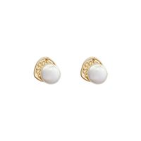 Boucles D&#39;oreilles De Personnalité Simples Boucles D&#39;oreilles En Perles De Niche En Métal Pour Femmes À Vent Froid main image 5