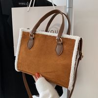 Casual Plush Large Bag Large Capacity Bag For Women 2021 New Western Style Shoulder Bag Autumn And Winter Textured Tote Bag sku image 4