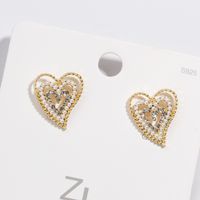 Korean Pearl Heart 2021 New Trendy Niche Alloy Earrings Female Wholesale main image 5