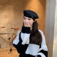 New Heart Leather Buckle Beret Female Autumn And Winter Painter Hat Wholesale main image 3