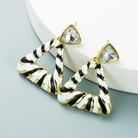 European And American Stripes Color Matching Black And White Retro Geometric Oil Drop Earrings main image 3