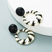European And American Stripes Color Matching Black And White Retro Geometric Oil Drop Earrings main image 5