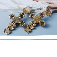 New Fashion Personality Color Diamond Cross Stud Earrings main image 5