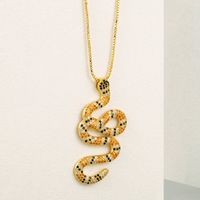Python-shaped Pendant Necklace Copper Micro-inlaid Color Zircon Personality Clavicle Chain main image 1