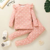 Traje De Camiseta Con Estampado De Corazón Para Niños Otoño E Invierno Nuevos Pantalones De Blusa De Cuello Redondo Traje De Dos Piezas main image 1