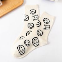 Schlauchsocken Baumwolle Herbst Und Winter Neue Cartoon Süße Socken Koreanische Schwarz-weiß Lächelnde Gesichtssocken sku image 4