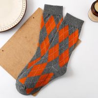 Retro Diamond Lattice Socks Tube Socks Pure Cotton Autumn And Winter Rhombic Stockings sku image 3