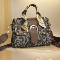 This Year's Popular Bag For Women Autumn And Winter 2021 New Fashionable Messenger Bag Fashionable Leopard Print Portable Shoulder Bag For Women main image 1