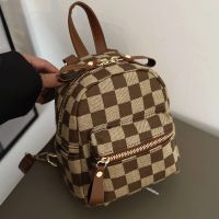 Sensación Pequeña Bolsa 2021 Nueva Moda Chessboard Plaid Mochila Colegiala Mochila Otoño E Invierno Textura Mochila main image 6