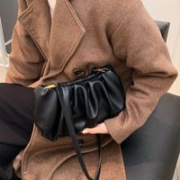 2021 Autumn And Winter New Trendy All-match Messenger Niche Fashion One-shoulder Cloud Bag main image 5