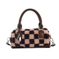 New Fashion Checkerboard Messenger Plush Autumn And Winter Portable Cylindrical Bag main image 6