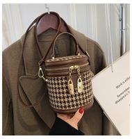2021 New Trendy Autumn Fashion Single-shoulder Handbags Messenger Lattice Bucket Bag sku image 2
