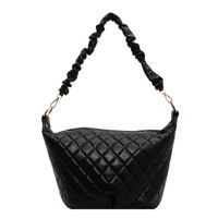 Retro Rhombus New Trendy Autumn And Winter One-shoulder Messenger Design Dumpling Bag sku image 2