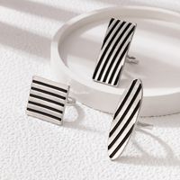 Cross-border Personalized Simple Jewelry Drip Striped Ring Three-piece Geometric Square Ring Set main image 5